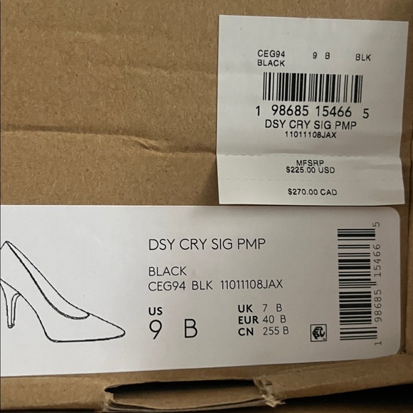 Coach Womens Daisy Pump in Crystal Signature Jacquard - Picture 6 of 7